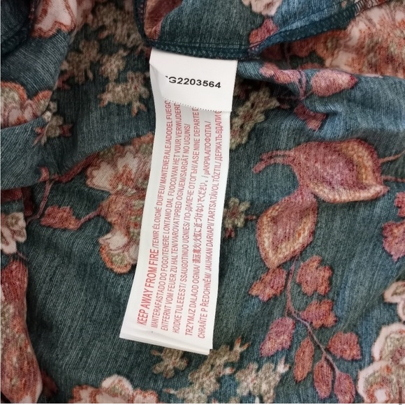 MINK PINK Olivia Midi Dress in Green. - Picture 10 of 13